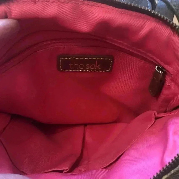 The Sak shoulder bag/back pack. - Picture 11 of 12